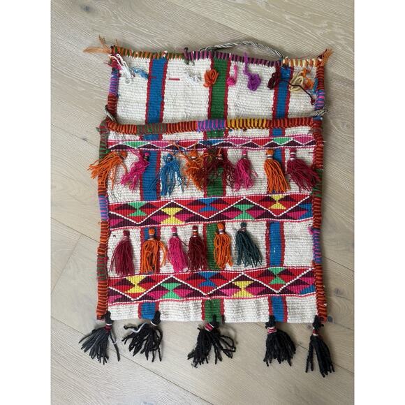 Vtg Wool Carpet Rug Tapestry Tassel Textile Salt Bag Wall Hanging Boho Fringe - Picture 4 of 9